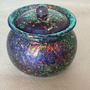 Multicolor Sparkly Resin Art Pot